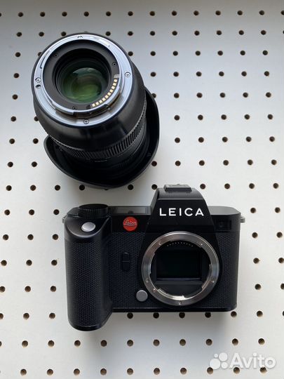 Leica SL2