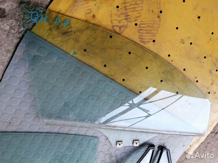 Стекло заднее на Mazda 6 (GH) 07-13 хетч