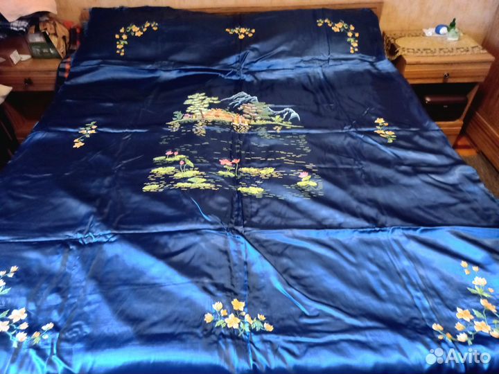 Покрывало атласное Вьетнам времен СССР