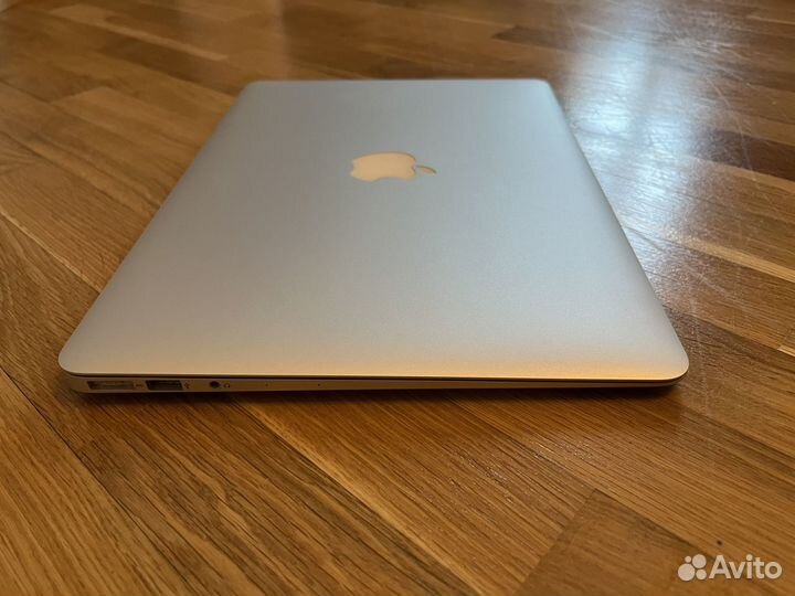 Apple MacBook Air 13 2020 A1466