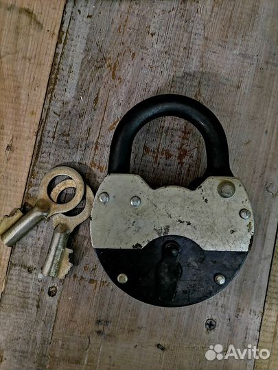 Замок навесной, замок СССР, замок сувальдный