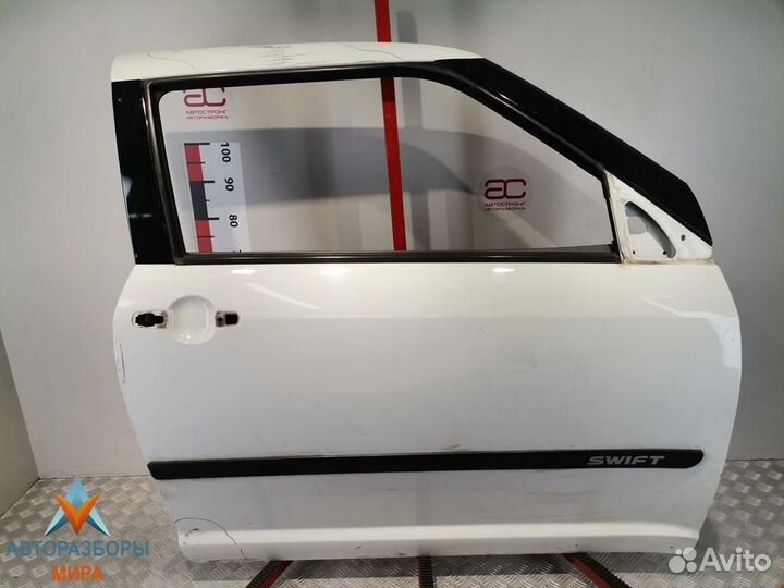 Накладка декоративная Suzuki Swift 3 2007