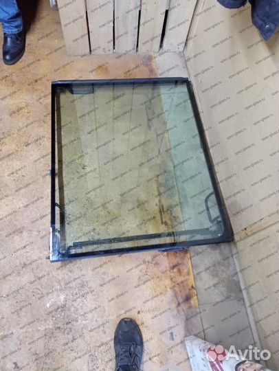 Стекло кабины xcmg XTR4/180