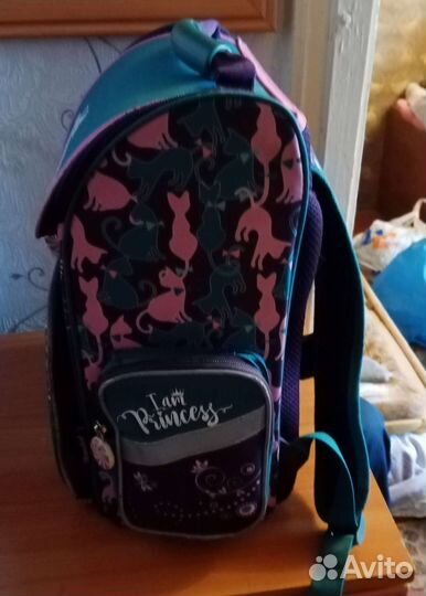 Школьный рюкзак