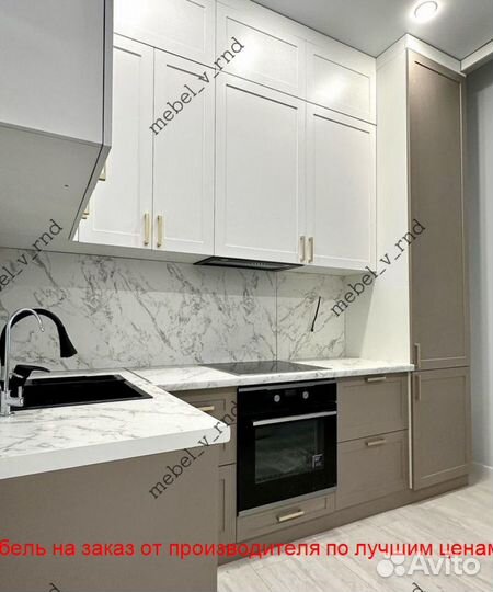 Кухонный гарнитур / Кухни на заказ