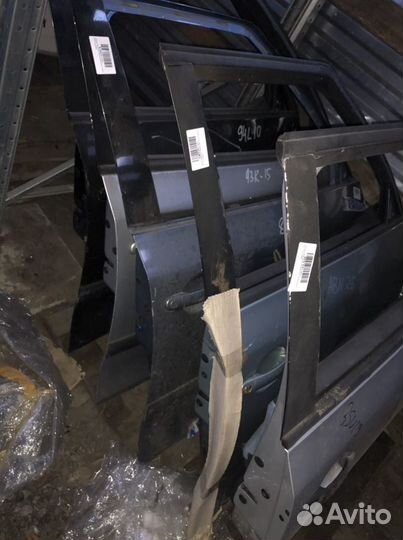 Skoda Fabia 2007-2015 Дверь передняя правая