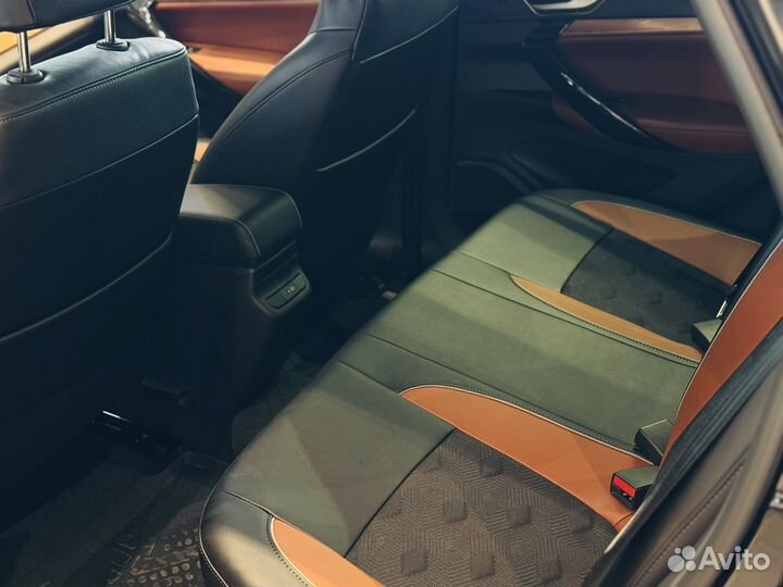 LADA Vesta Cross 1.8 CVT, 2024