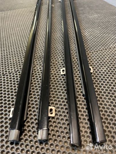 Молдинг двери Bentley Continental Flying Spur 3W2