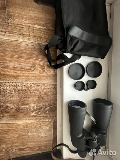 Бинокль Nikon