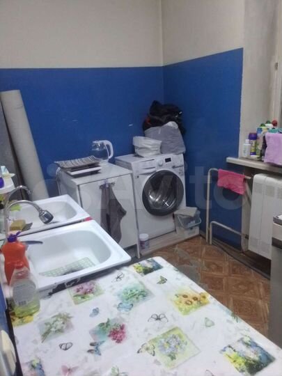 Комната 19 м² в 5-к., 2/2 эт.