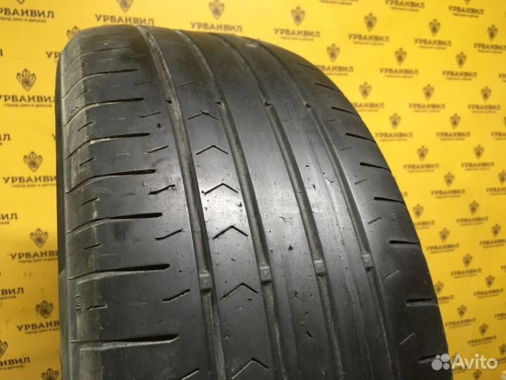 Continental ContiPremiumContact 5 215/55 R17 94W