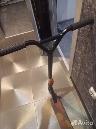 Трюковой самокат