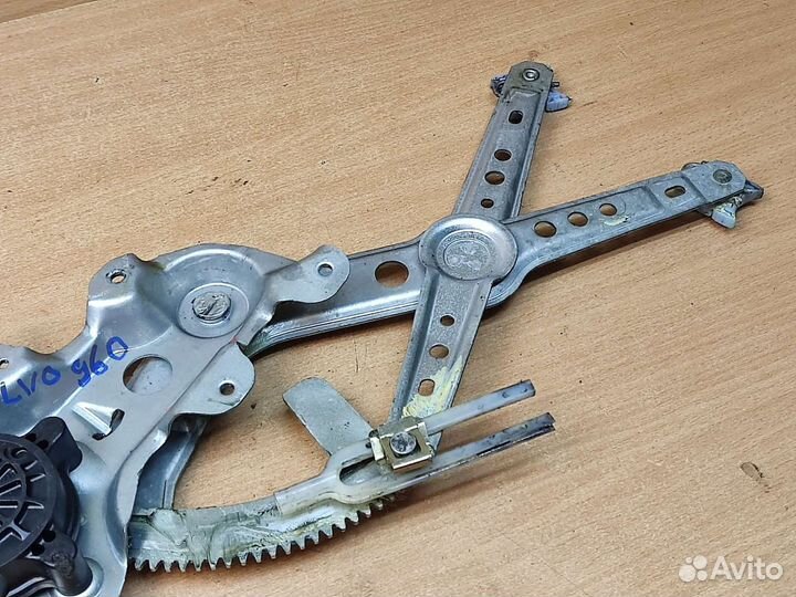 Стеклоподъёмник задний правый, Volvo 960