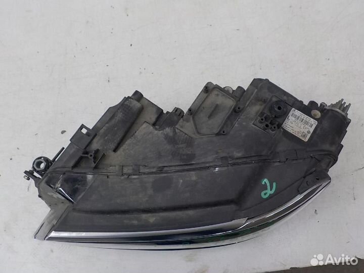 Фара левая Volkswagen Tiguan