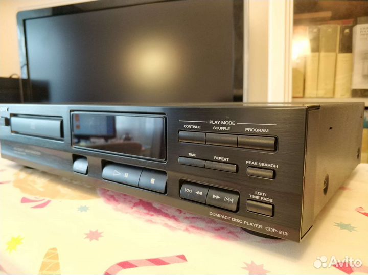 Cd проигрыватель Sony CDP-213