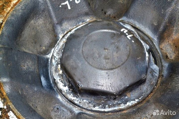 Ступица, дисковые тормоза, передний мост, левая vo