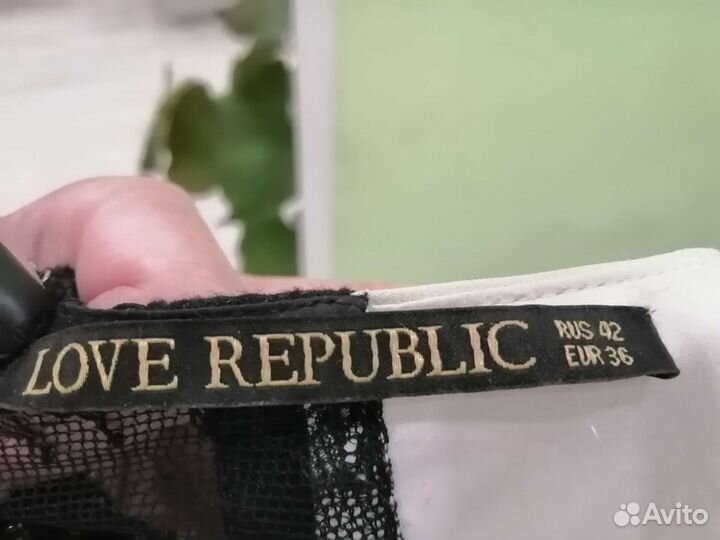 Комбинезон женский