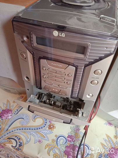 Музыкальный центр lg