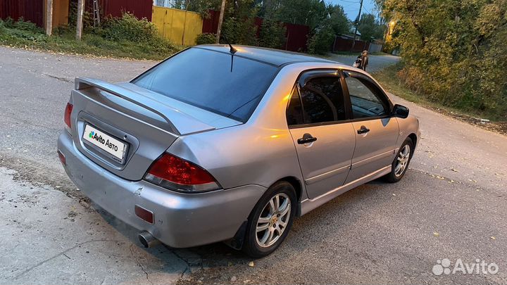 Mitsubishi Lancer 1.6 МТ, 2005, 261 921 км