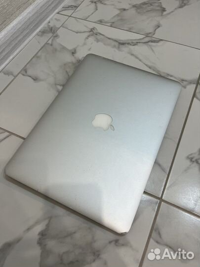 Macbook air 13 mid 2012