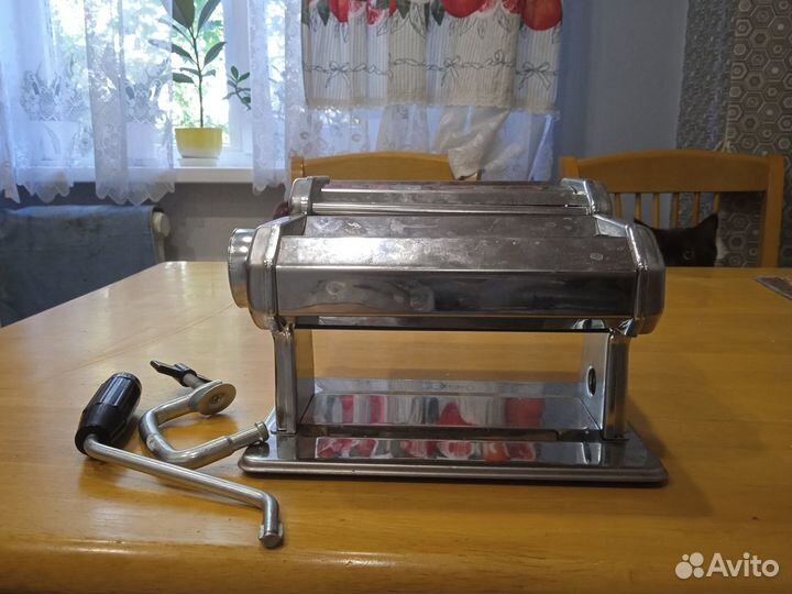 Тестораскатка лапшерезка