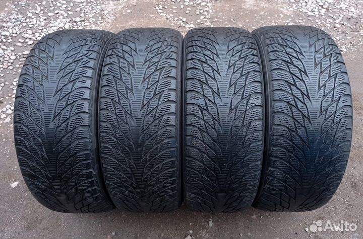 Nokian Tyres Hakkapeliitta R2 225/55 R17