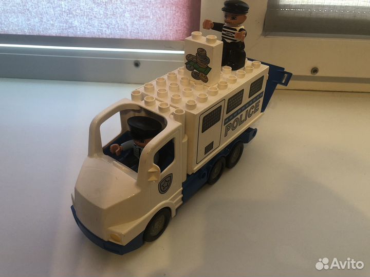 Lego Полицейский грузовик