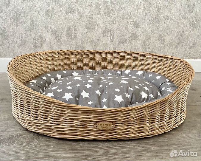 Лежанка для маленьких собак