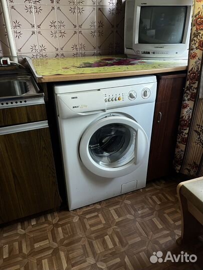 Стиральная машина zanussi