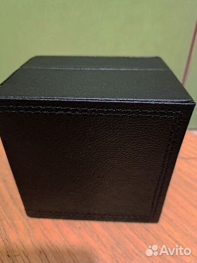 Коробка от часов tissot