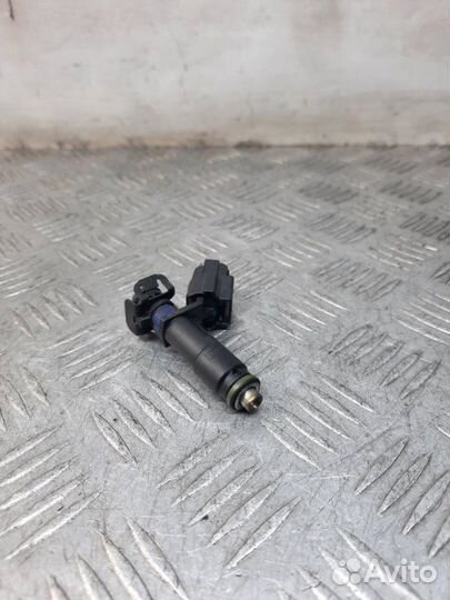 Форсунка Peugeot 307 кабриолет 2.0 RFJ 2006