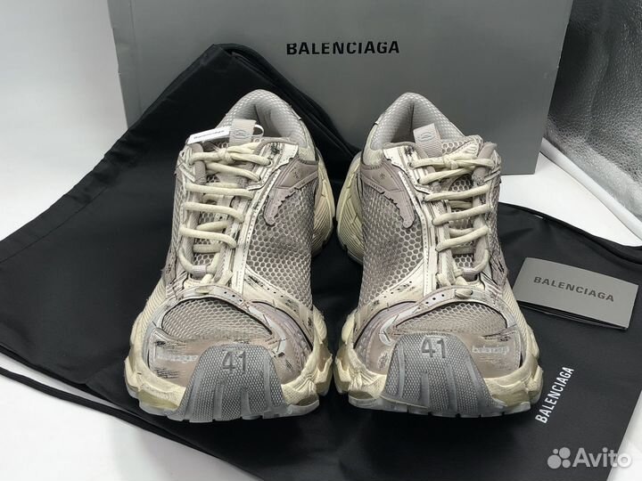 Кроссовки Balenciaga Stapler Sneaker Beige Grey