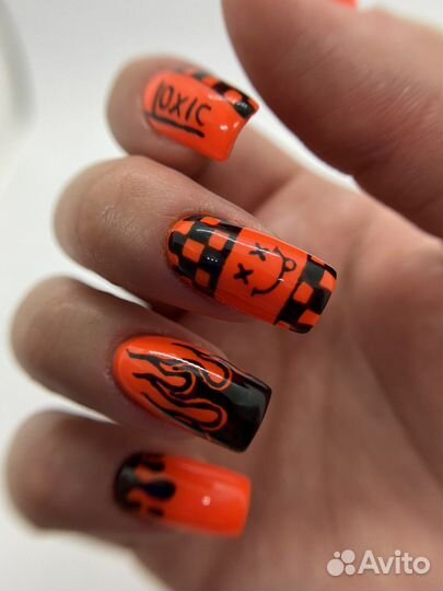 Модель на маникюр/педикюр бесплатно