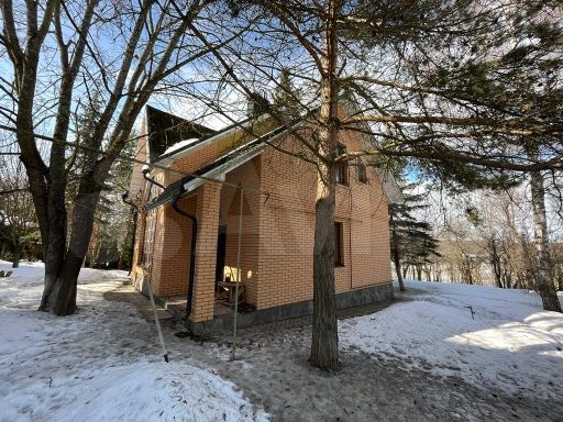 Дом 168 м² на участке 12 сот.