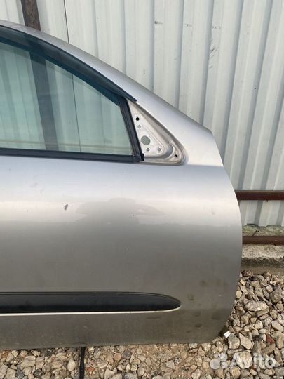 Дверь передняя правая Nissan almera n 16