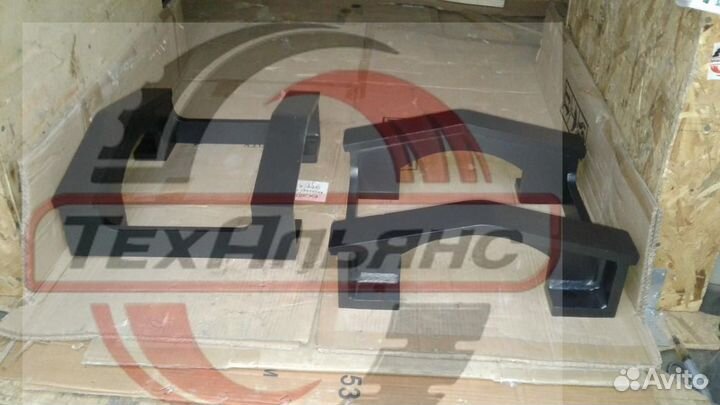 Защита (катка) цепи Hitachi 8052020