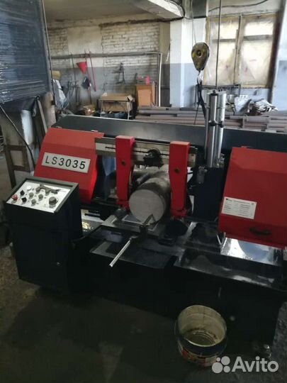 Автоматический ленточнопильный станок по металлу