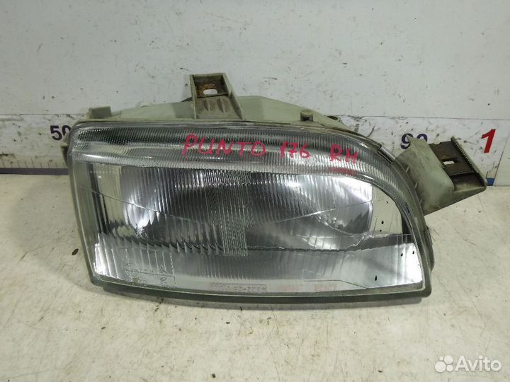 Фара правая Fiat Punto I