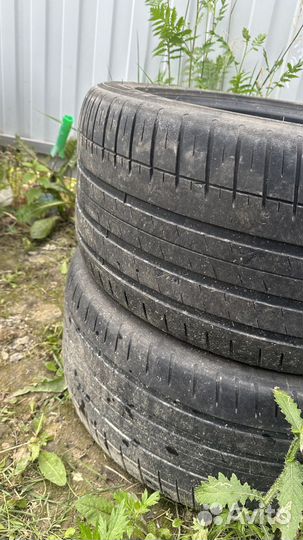 Michelin Pilot Sport 3 245/45 R19 и 275/40 R19 102Y