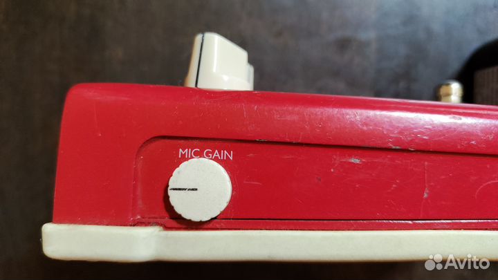 Вокальная педаль тс Helicоn Мiс Месhаniс