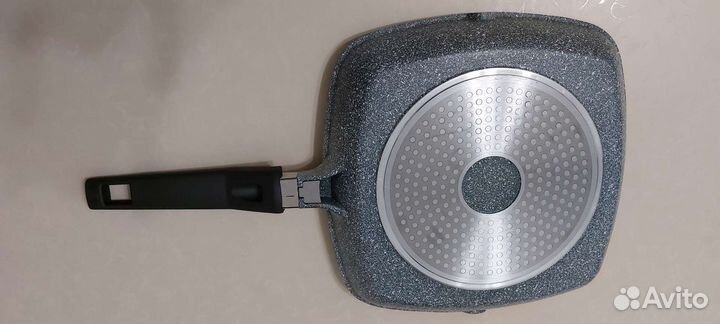 Сковорода гриль новая