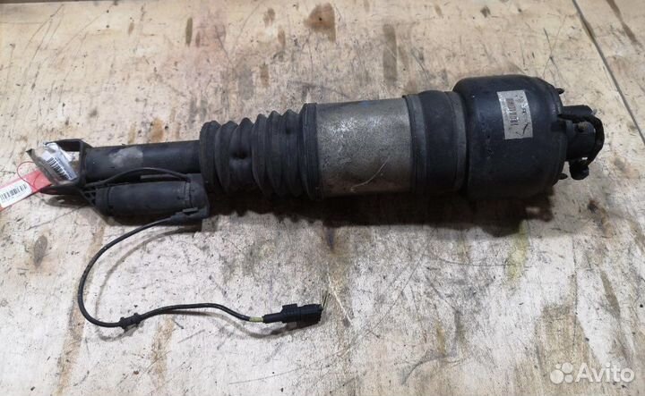 Стойки пневмо Mercedes w211