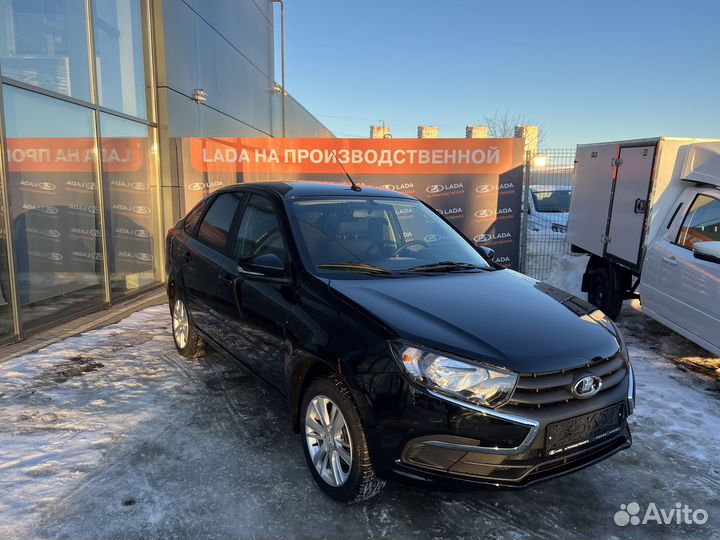 LADA Granta 1.6 МТ, 2023