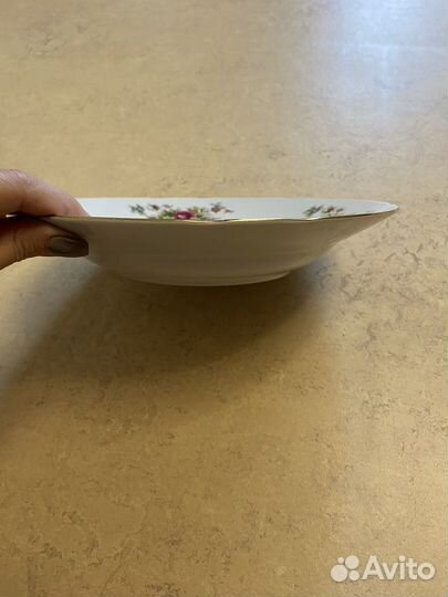 Набор тарелок из японского фарфора