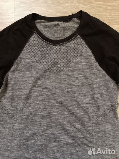 H&M лонгслив М