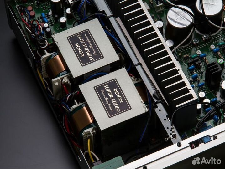 CD проигрыватель Denon DCD-1700NE