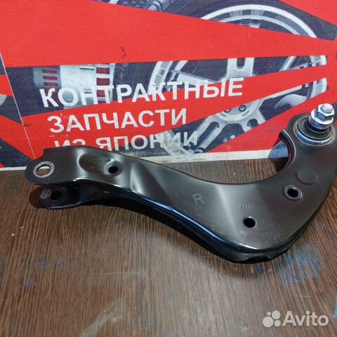 Рычаг подвески верхний правый камри 70