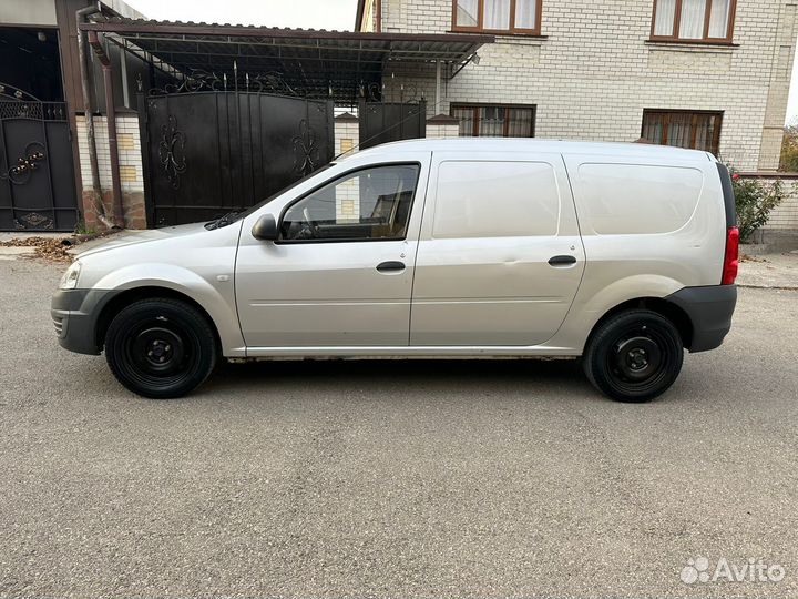 LADA Largus 1.6 МТ, 2014, 236 550 км