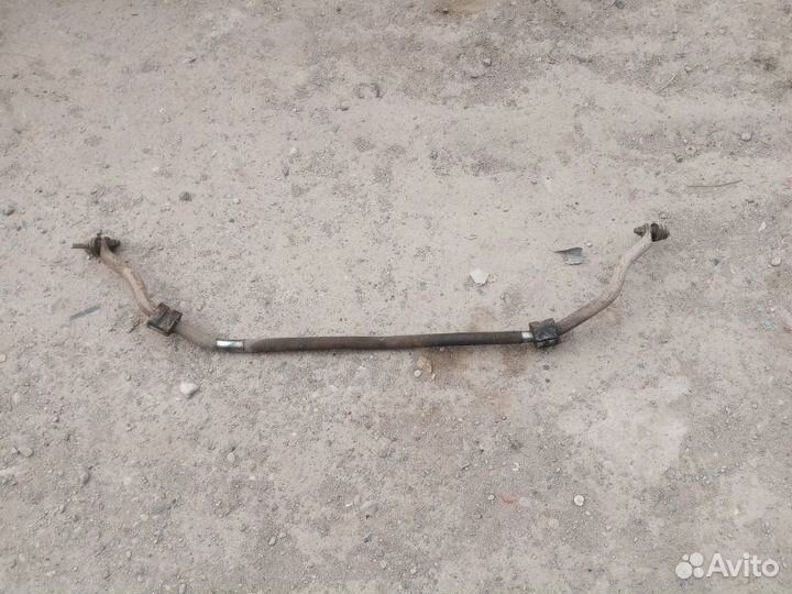 Стабилизатор Dodge Caravan grand 3.3 1997