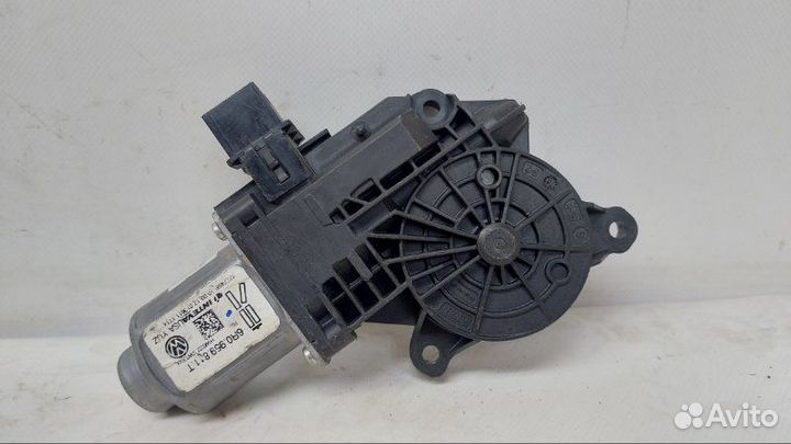 Мотор стеклоподъемника задний левый Volkswagen